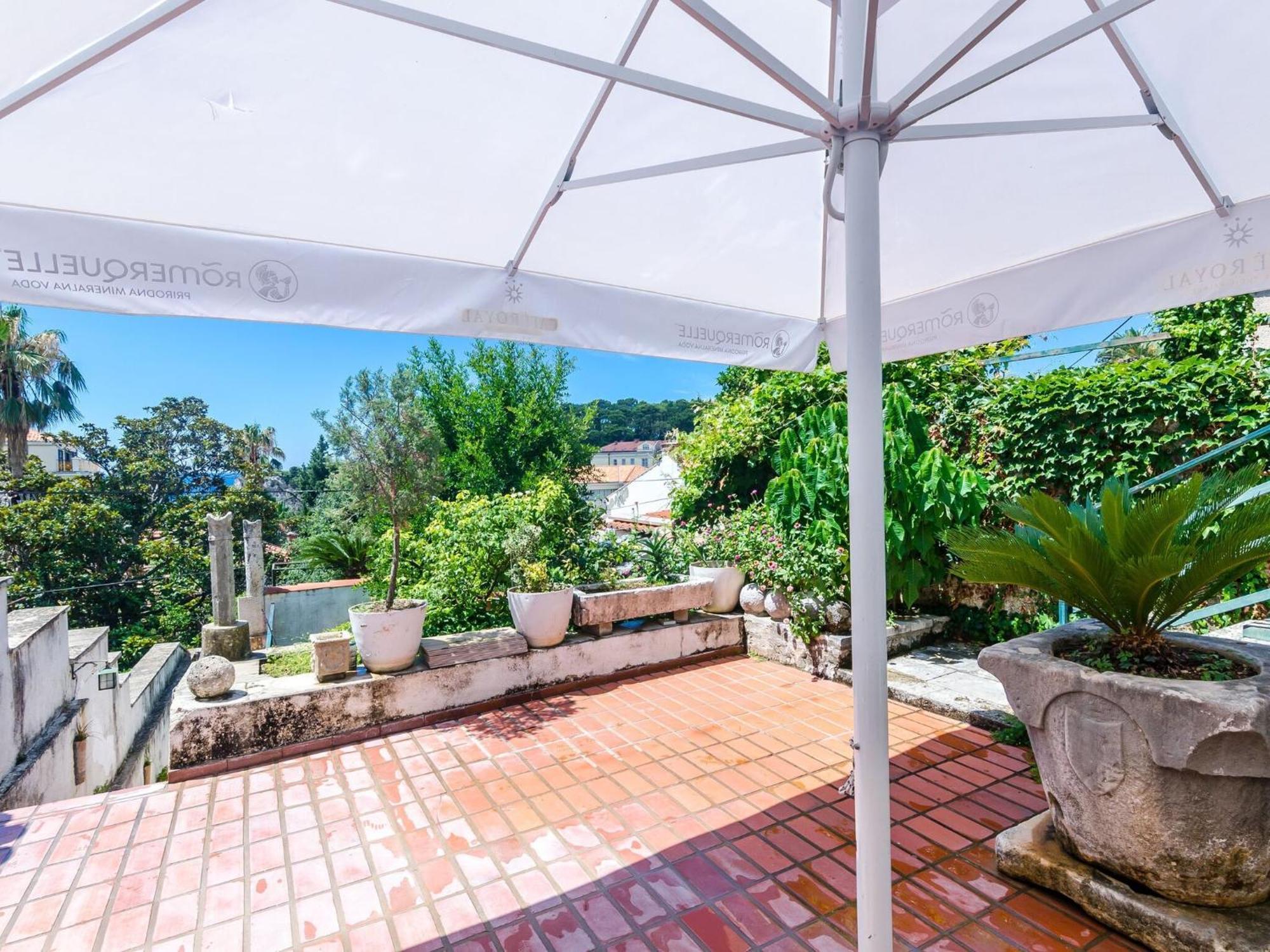 Paula - One Bedroom With Shared Terrace * Dubrovnik